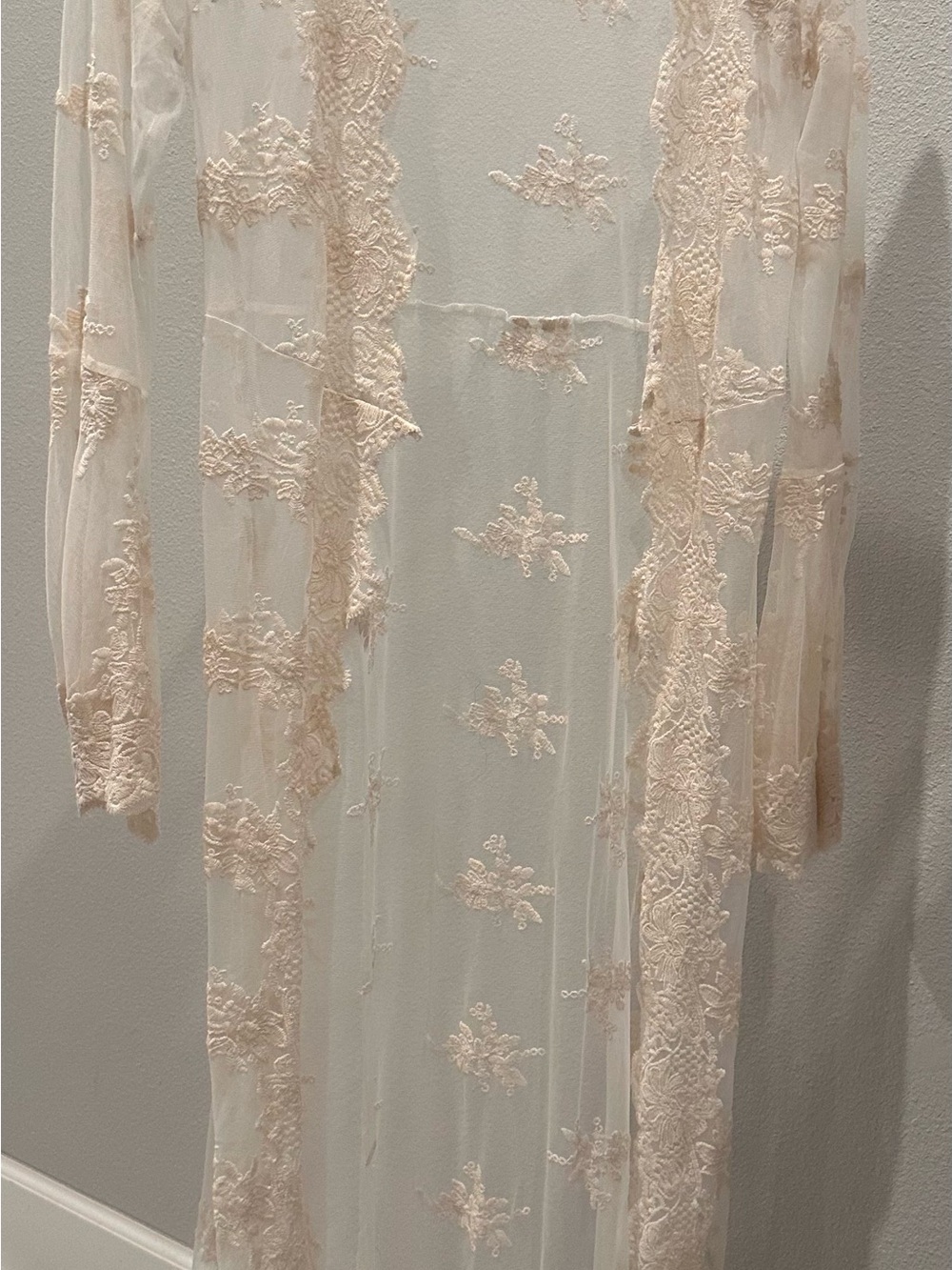 C&V Chelsea & Violet Ivory Embroidered Mesh Kimono Duster Swim Cover Up Medium